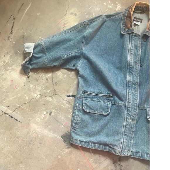 Vintage 90s Denim jacket, Jean Jacket, Oversized, Goofy Patch - Picture 2 of 7